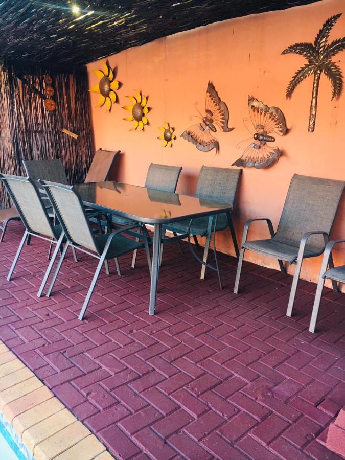Forever Comfy Bed Bed & Breakfast Vanderbijlpark Ngoại thất bức ảnh